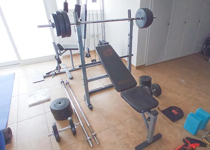 Luxury Maisonette Apartment - Ea View, Gym- 5 Min From Beach