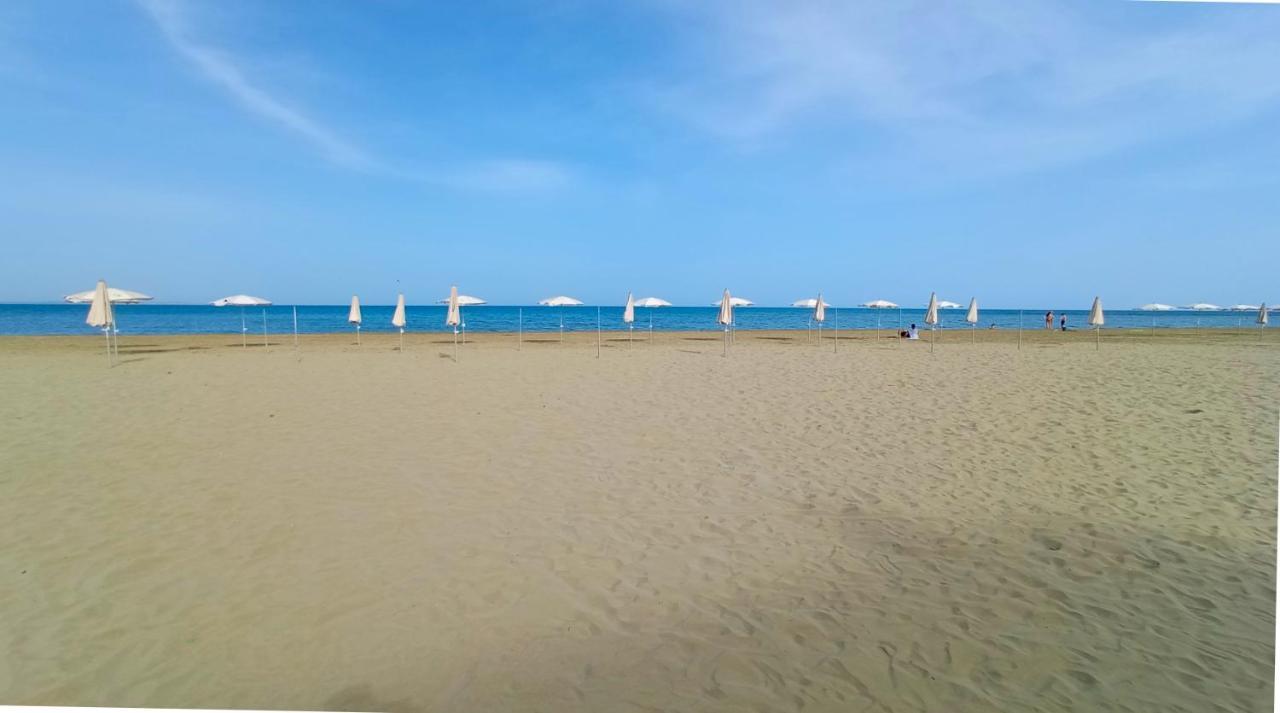 Luxury Maisonette - Ea View, Gym- 5 Min From Appartement Larnaca