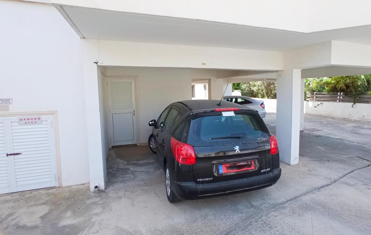 Luxury Maisonette - Ea View, Gym- 5 Min From Larnaca
